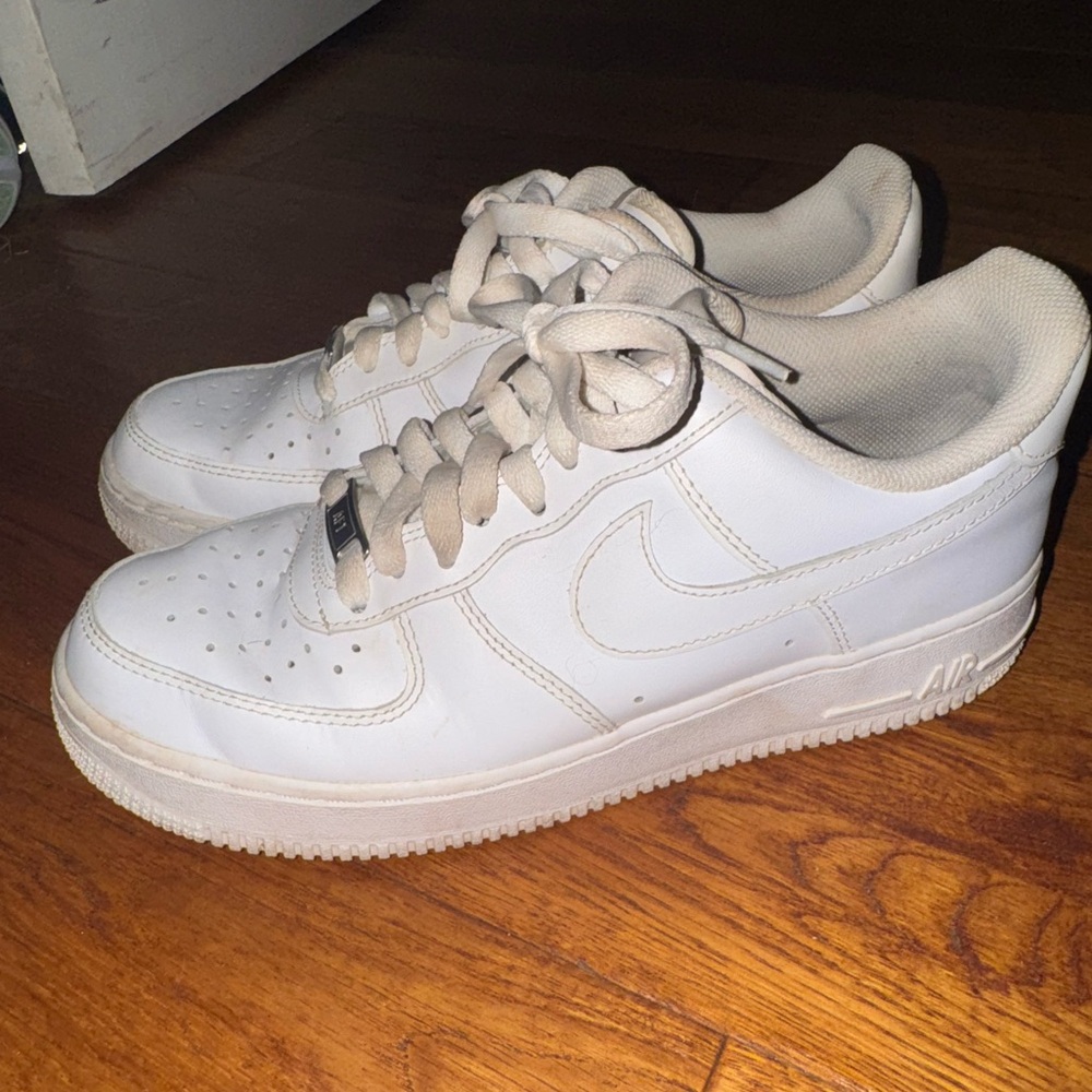Nike White Air Force 1 Sneakers